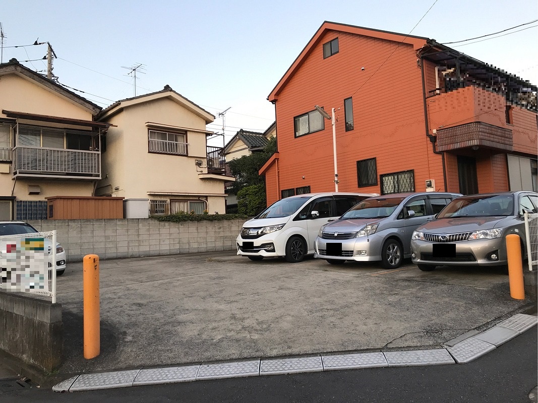 足立区保塚町　月極駐車場